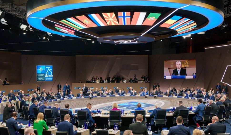 Iohannis l-a prezentat pe Ciucă liderilor Alianţei, la summitul NATO de la Washington 912268