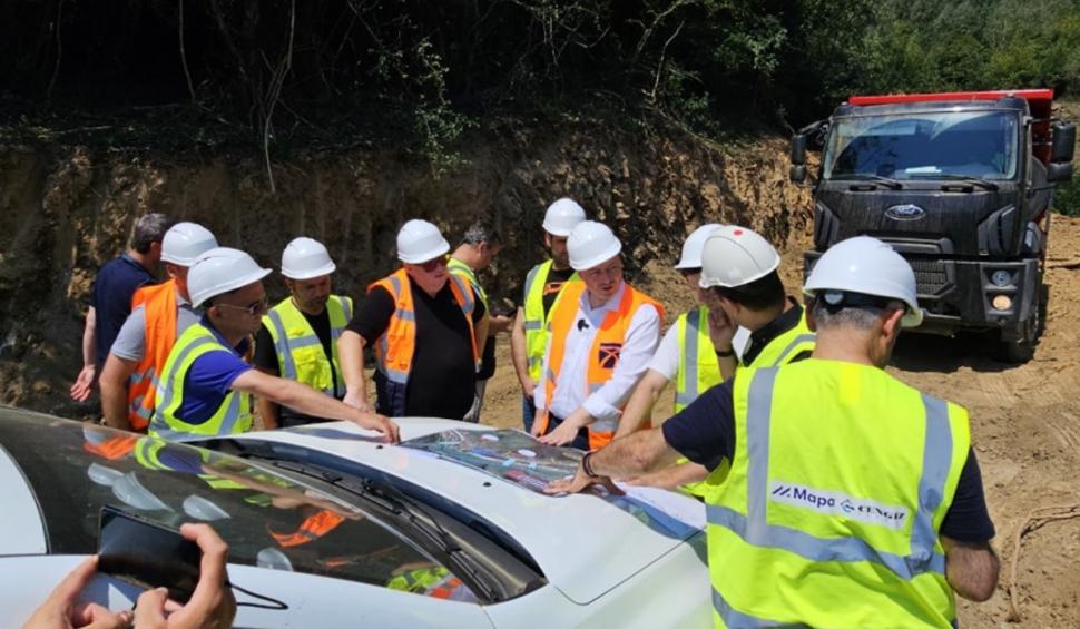 CNAIR anunţă suplimentarea numărului de utilaje şi muncitori pe Valea Oltului: Ritmul lucrărilor este bun 912620