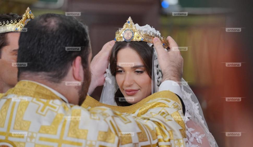 Imagini exclusive de la nunta Elenei și a lui Ianis Hagi, la Palatul Ştirbey 912595