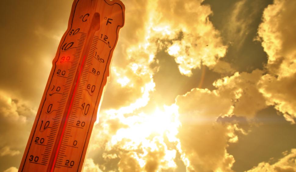 Urmează două săptămâni cu temperaturi extreme, dar și cu furtuni. Prognoza  meteo până la finalul lunii iulie