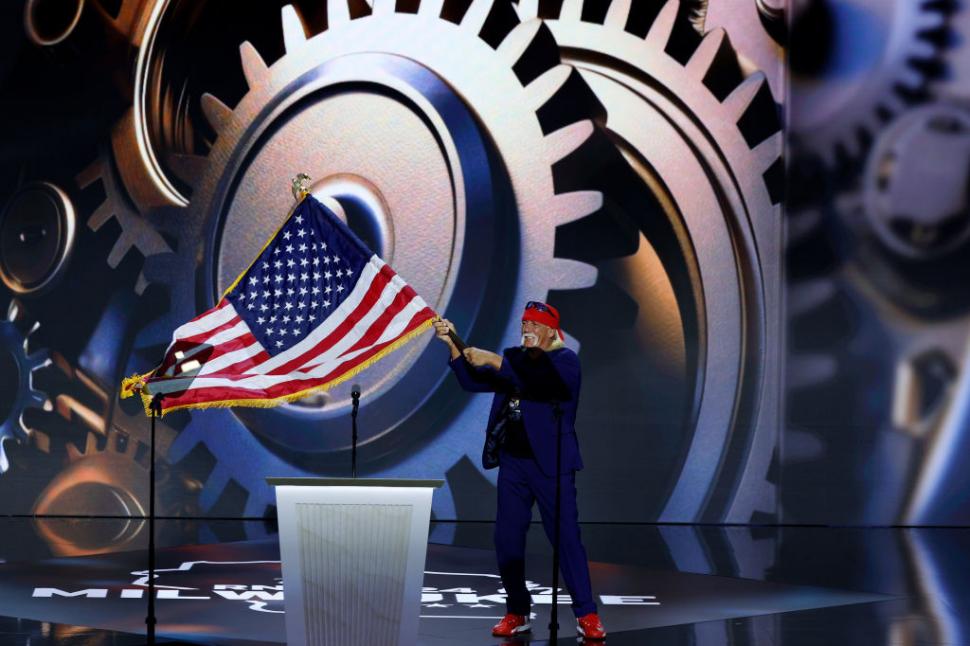 Convenția Republicană, în imagini. Hulk Hogan și-a rupt tricoul. Pe scenă a urcat și Tucker Carlson 913362