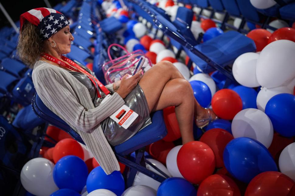 Convenția Republicană, în imagini. Hulk Hogan și-a rupt tricoul. Pe scenă a urcat și Tucker Carlson 913383