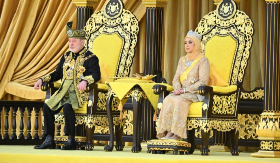 Rege prin rotaţie. Cine e sultanul miliardar Ibrahim Iskandar, noul monarh al Malaeziei 913632