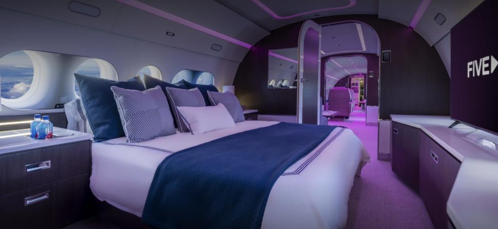 Avionul de petrecere din Dubai, pentru super-bogații lumii. Se închiriază pentru 15.000 de dolari pe oră 913718