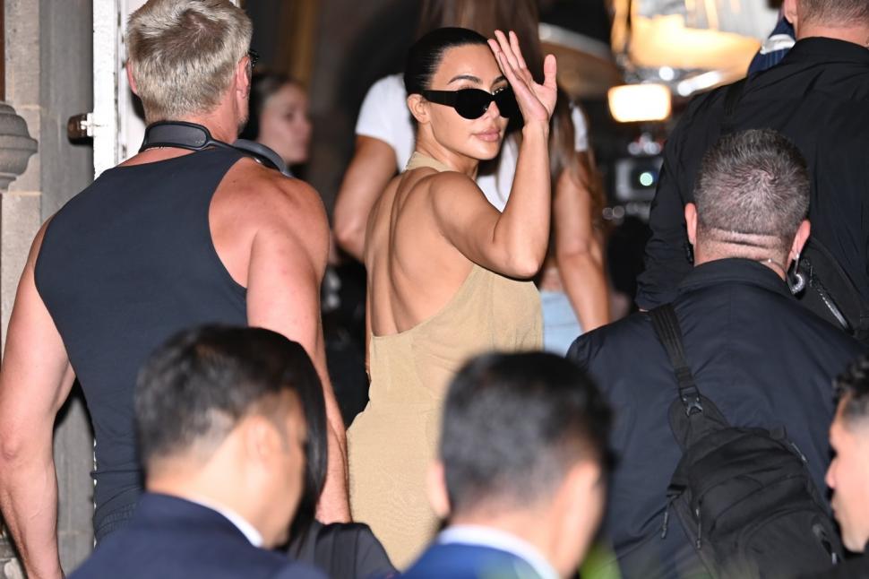 Nunta de 600 de milioane de dolari a fiului mangatului Ambani va mai dura 2 luni. În Anglia, evenimentul a stârnit primele controverse 914446