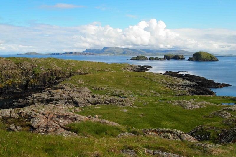 Insula „tinereții veșnice” din Scoția a fost scoasă la vânzare la prețul unui apartament. Ce va găsi aici viitorul proprietar 915262
