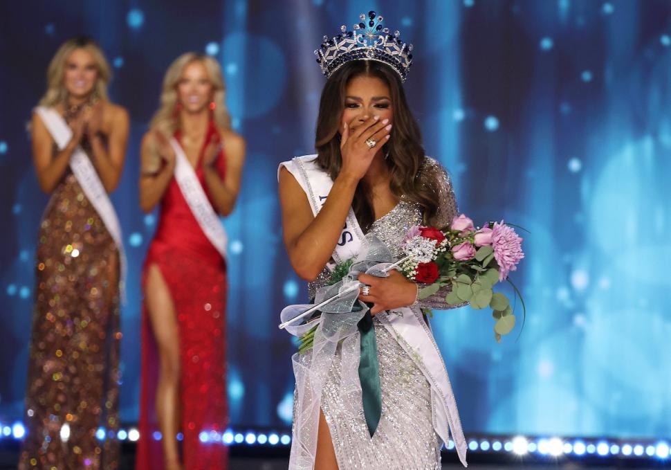 Noua Miss SUA este Alma Cooper, ofițer în armată și fiica unui muncitor migrant: ”Trăiesc visul american” 915973