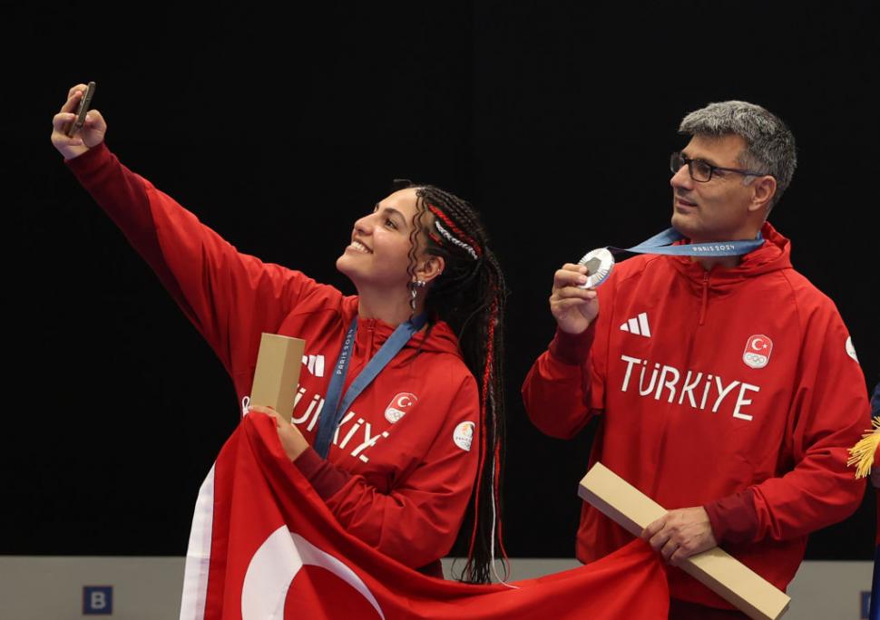 Yusuf Dikec explică ce se întâmpla, de fapt, în interiorul lui atunci când a tras la țintă cu mâna în buzunar pentru argint la JO 2024 916768