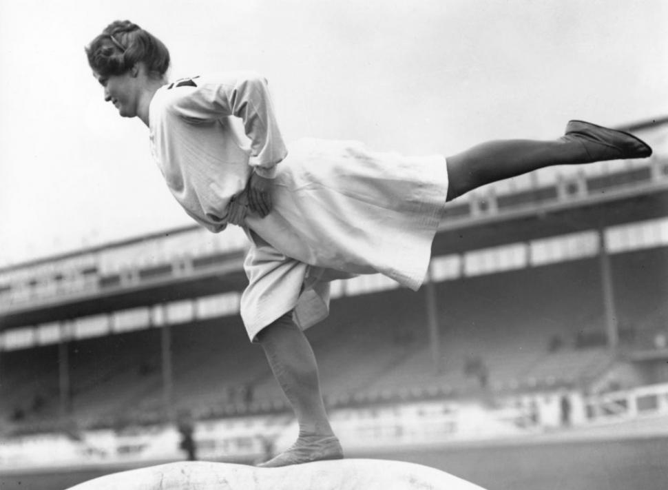 Imagini inedite de la Jocurile Olimpice din 1908. Doar 1% dintre sportivi erau femei. Erupția Vezuviului a mutat ediția la Londra 916675