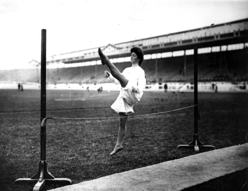 Imagini inedite de la Jocurile Olimpice din 1908. Doar 1% dintre sportivi erau femei. Erupția Vezuviului a mutat ediția la Londra 916678