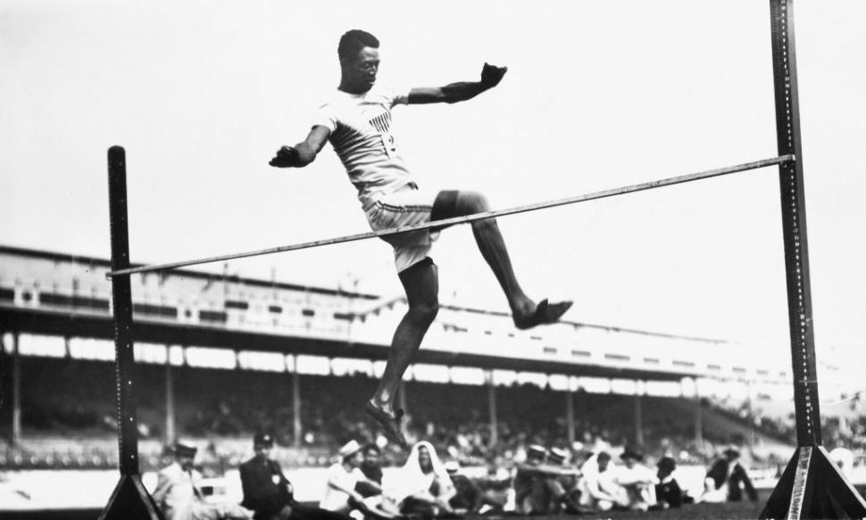 Imagini inedite de la Jocurile Olimpice din 1908. Doar 1% dintre sportivi erau femei. Erupția Vezuviului a mutat ediția la Londra 916701