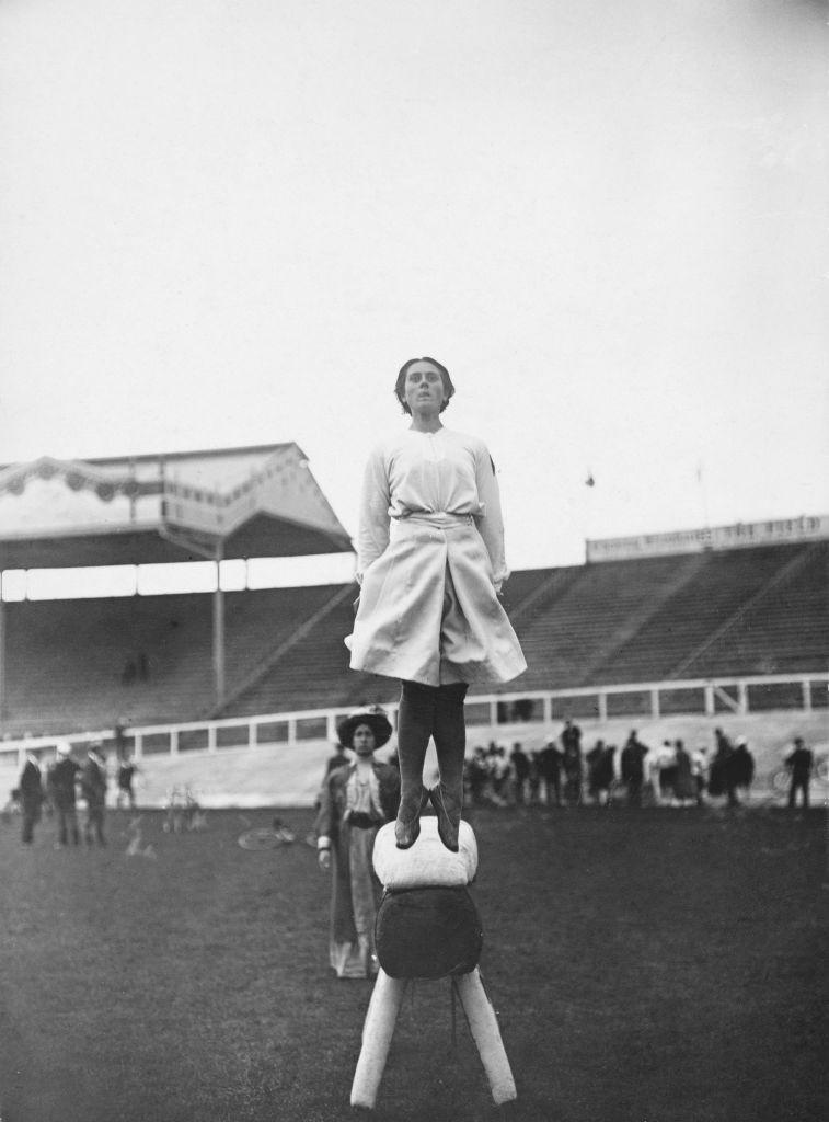 Imagini inedite de la Jocurile Olimpice din 1908. Doar 1% dintre sportivi erau femei. Erupția Vezuviului a mutat ediția la Londra 916703