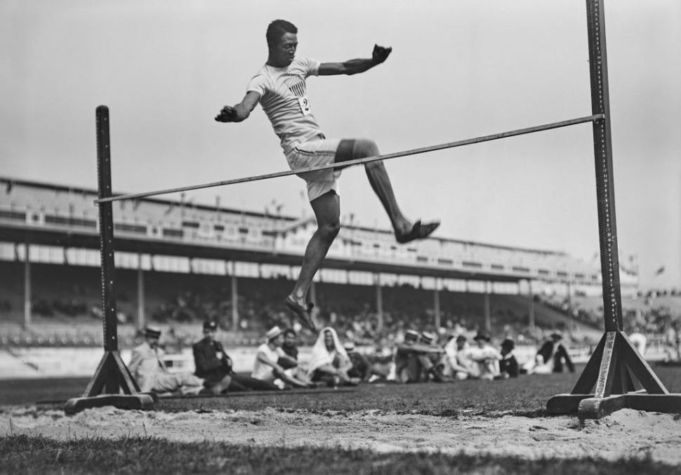 Imagini inedite de la Jocurile Olimpice din 1908. Doar 1% dintre sportivi erau femei. Erupția Vezuviului a mutat ediția la Londra 916705