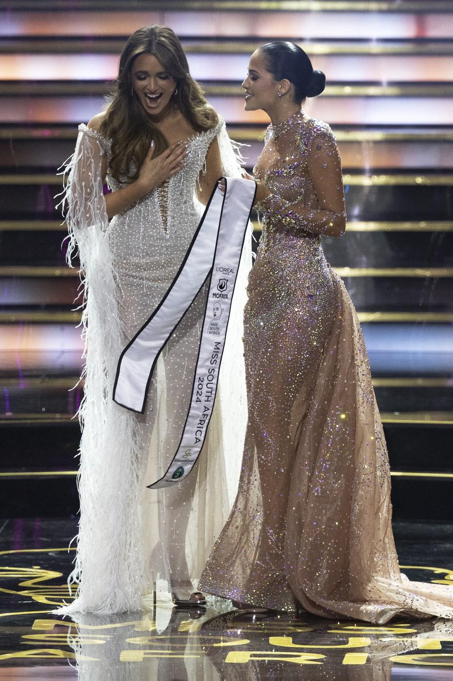 Mia le Roux este prima câștigătoare surdă a titlului Miss Africa de Sud: „Știu cum este să fii exclusă” 916968