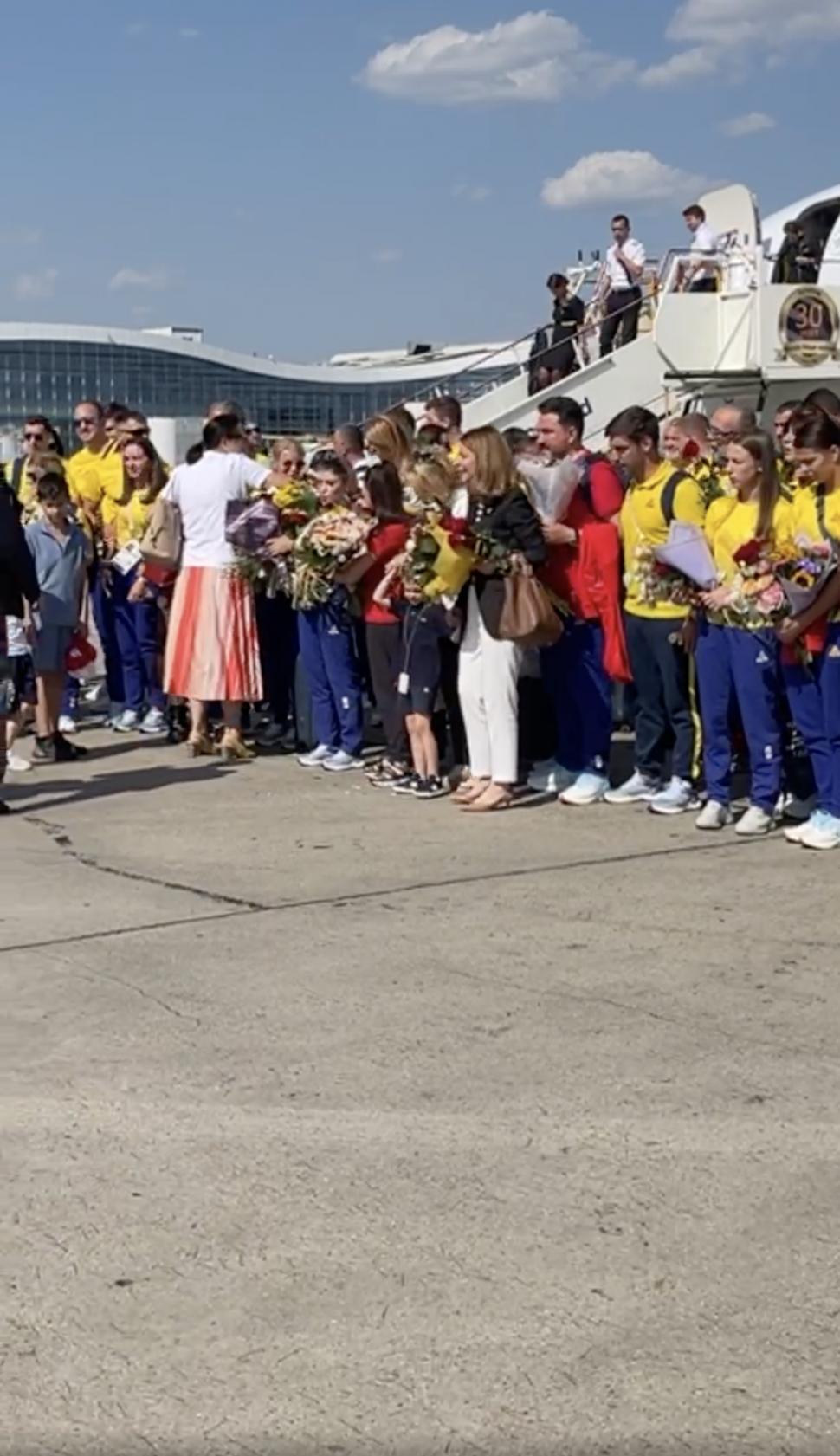 Ultimii sportivi ai Team Romania de la JO 2024 s-au întors în țară. Președintele COSR: Rezultatele puteau fi și mai bune 917280