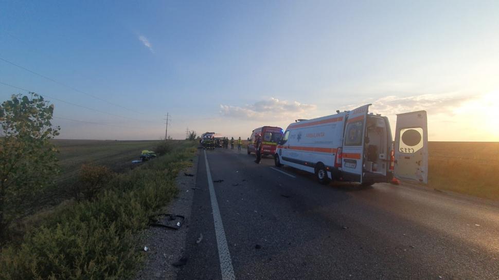 Accident grav pe DN2, în Suceava: Doi morți și opt răniți, printre care și copii. A fost activat Planul Roșu de Intervenție 919332
