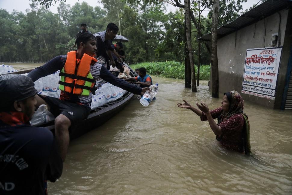 Țara distrusă de inundații apocaliptice care dă vină pe vecini: „Au folosit apa ca pe o armă” 919396