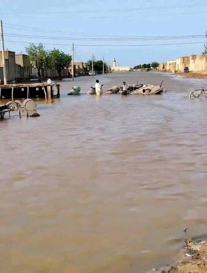 Cel puțin 30 de persoane au murit în Sudan după ce un baraj s-a rupt din cauza ploilor. 50.000 de oameni au fost afectați de inundații 919792