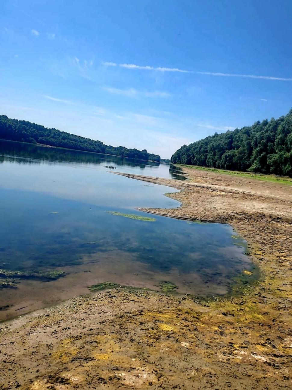 Încă două râuri din România au secat complet. Imagini dramatice făcute publice de Apele Române 919620