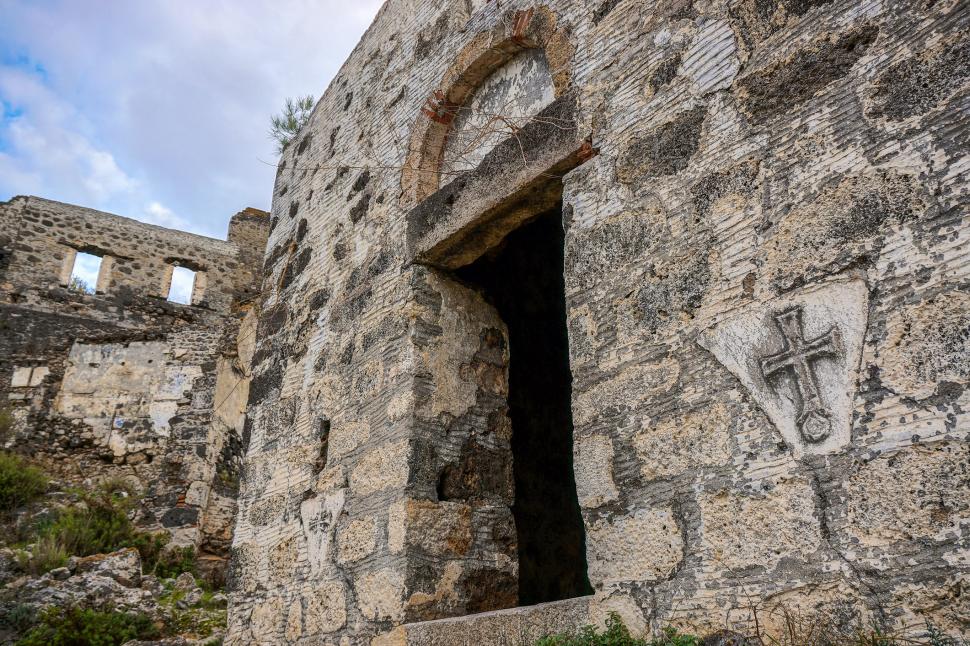 Orașul fantomă care a fost abandonat 100 de ani. „Oglinda întunecată a trecutului nostru” 919687