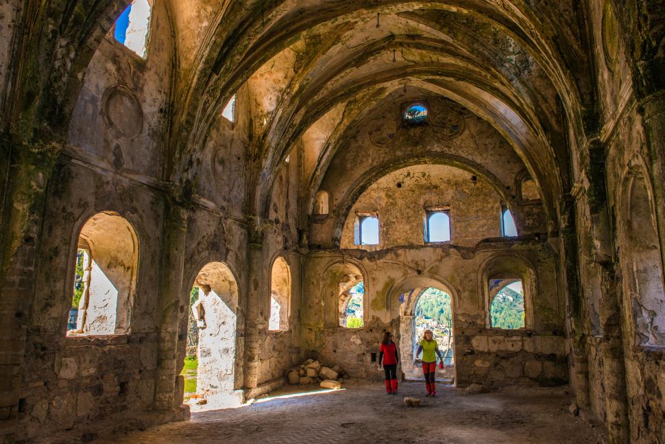 Orașul fantomă care a fost abandonat 100 de ani. „Oglinda întunecată a trecutului nostru” 919695