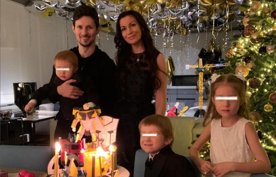 Pavel Durov e dat în judecată de fosta iubită. E acuzat că și-a lovit copilul și nu i-a plătit pensie alimentară de 150000 euro pe lună 919982