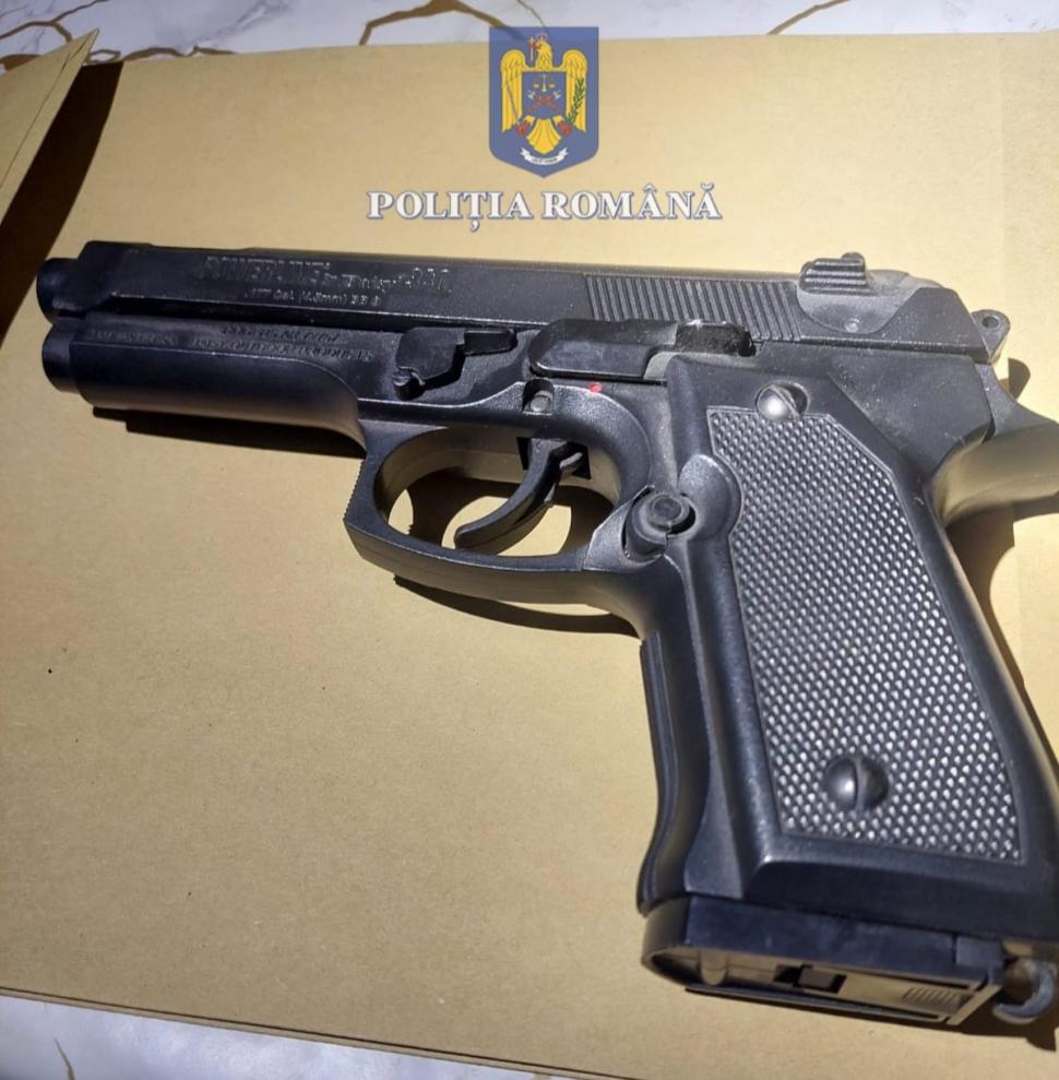 Pățania unui tânăr din Flămânzi care s-a trezit cu Poliția la ușă după o postare pe Facebook: "Antrenează-te să fii mai bun decât ieri” 920150