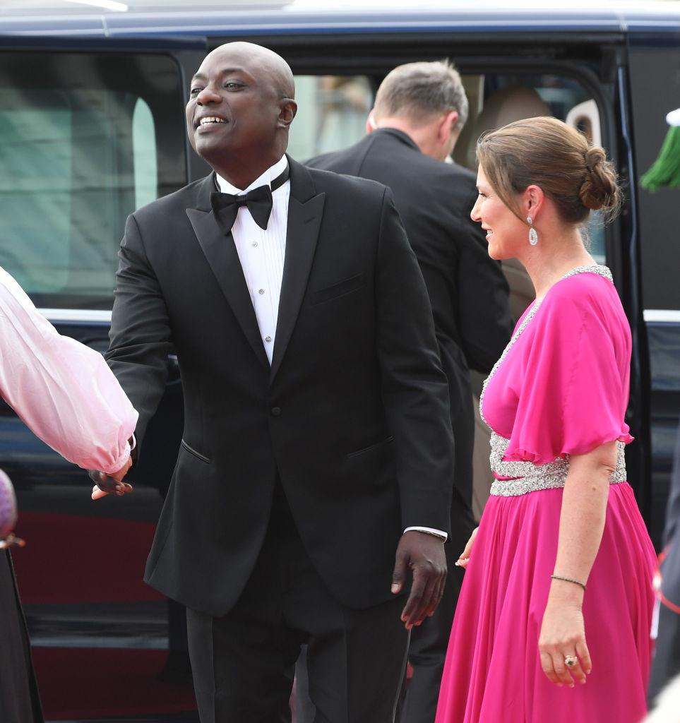 Nunta prințesei Martha Louise și a șamanului american „înviat din morți” a început. Povestea relației care a surprins o țară întreagă 920350