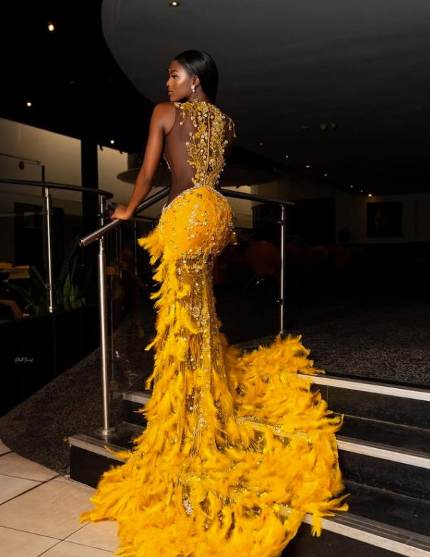 Respinsă în ţara ei, o tânără din Africa de Sud a câştigat concursul Miss Univers Nigeria 920647