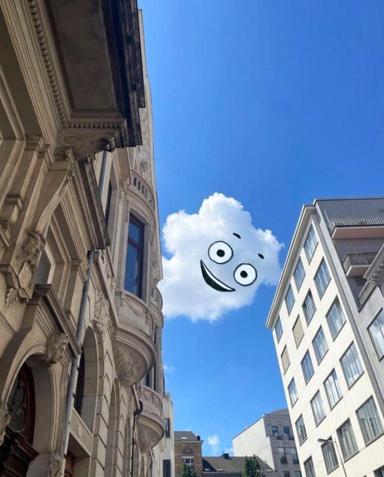 Povestea emoționantă a artistului de pe Instagram care transformă norii pufoși de pe cer în desene virale: „Fiica mea s-a îmbolnăvit” 920830