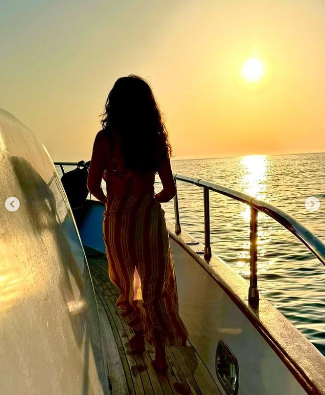 Salma Hayek a postat pe Instagram 18 fotografii cu ea în costum de baie, în ziua în care a împlinit 58 de ani: „La mulți ani mie!” 921023