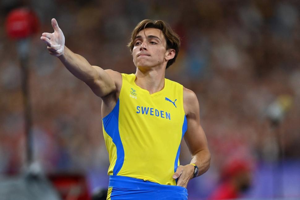 Yusuf Dikec, turcul medaliat cu argint la JO 2024, vrea ca postura sa de tragere devenită virală să fie „marcă înregistrată” 921197