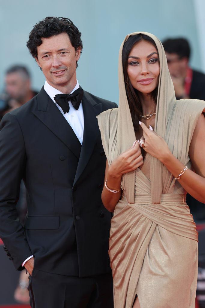 Mădălina Ghenea a făcut senzație la festivalul de la Veneția. Ținutele cu care a atras toate privirile pe covorul roșu 921397