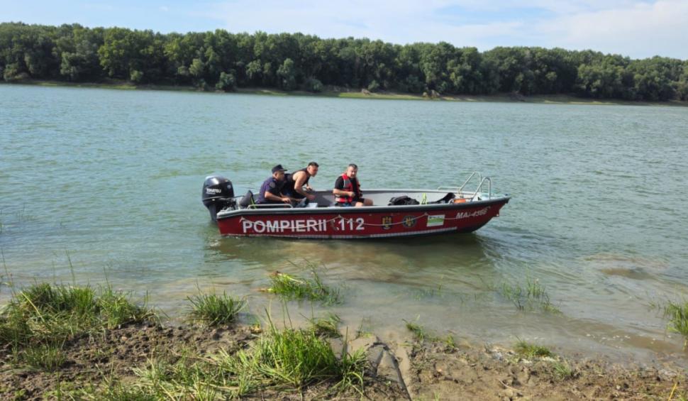 O navă sub pavilion Barbados a eșuat pe malul drept al Canalului Sulina 921510