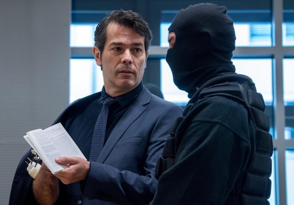 Românul desemnat „cel mai frumos bărbat din Germania” a ieșit din închisoare. Este considerat pericol public și monitorizat permanent 921414