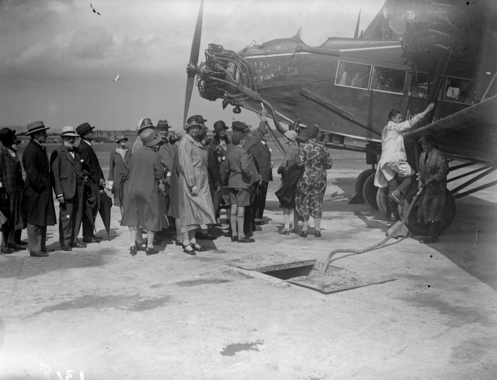 FOTO Povestea Aeroportului Craydon, acum uitat de lume, care a fost odată „poarta” de intrare în Europa 921384