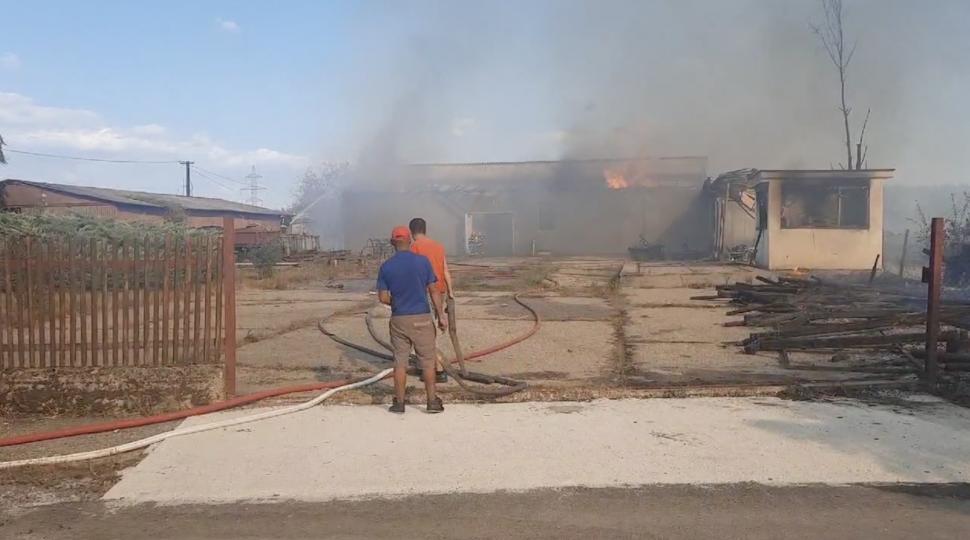 UPDATE. Incendiu uriaș în Maramureș. Preşedintele Consiliului Județean: Focarele fumegânde sunt aproape de lichidare 921801