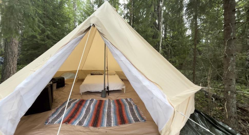 A renunțat la viața din SUA și și-a cumpărat o insulă în Finlanda cu banii de-o garsonieră confort redus în România 922467