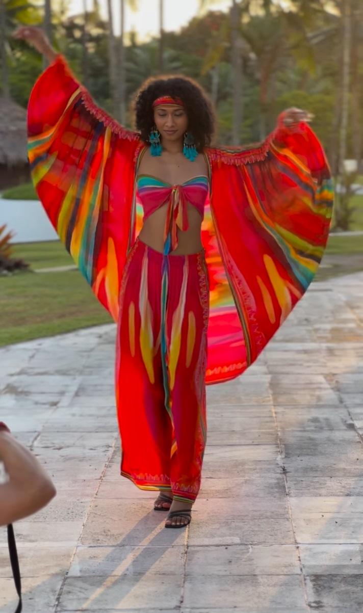 Complot și intrigi la un concurs de Miss. Câștigătoarei i-a fost luată coroana de soția deținătorului licenței 922398