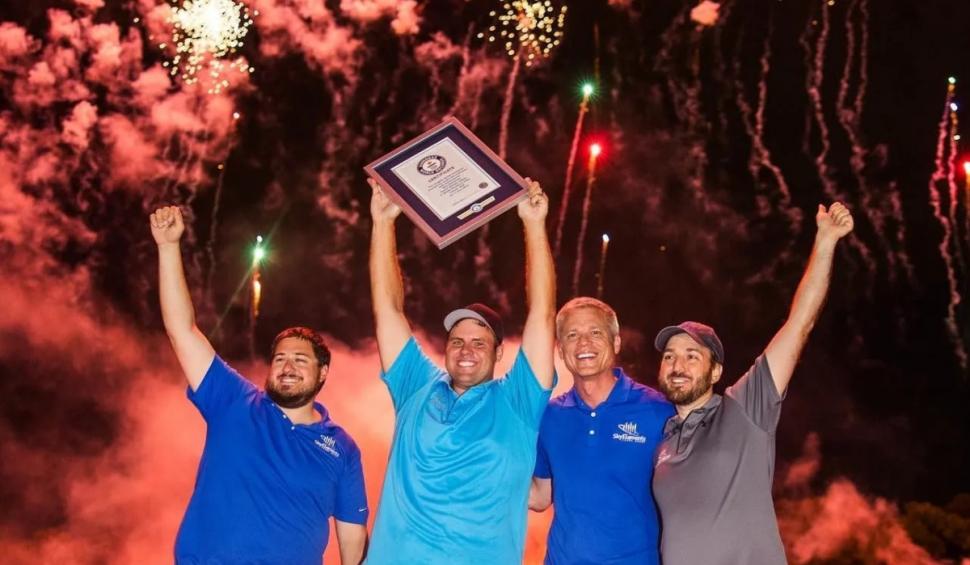 Două noi recorduri mondiale pentru cel mai impresionant spectacol cu peste 1.500 de drone. Imaginile care au intrat în istorie  923419