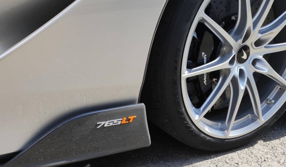 Imagini cu cel mai puternic McLaren LT Spider, adus pentru inspecţie la RAR: Forță, lux şi siguranță pe patru roţi 923596