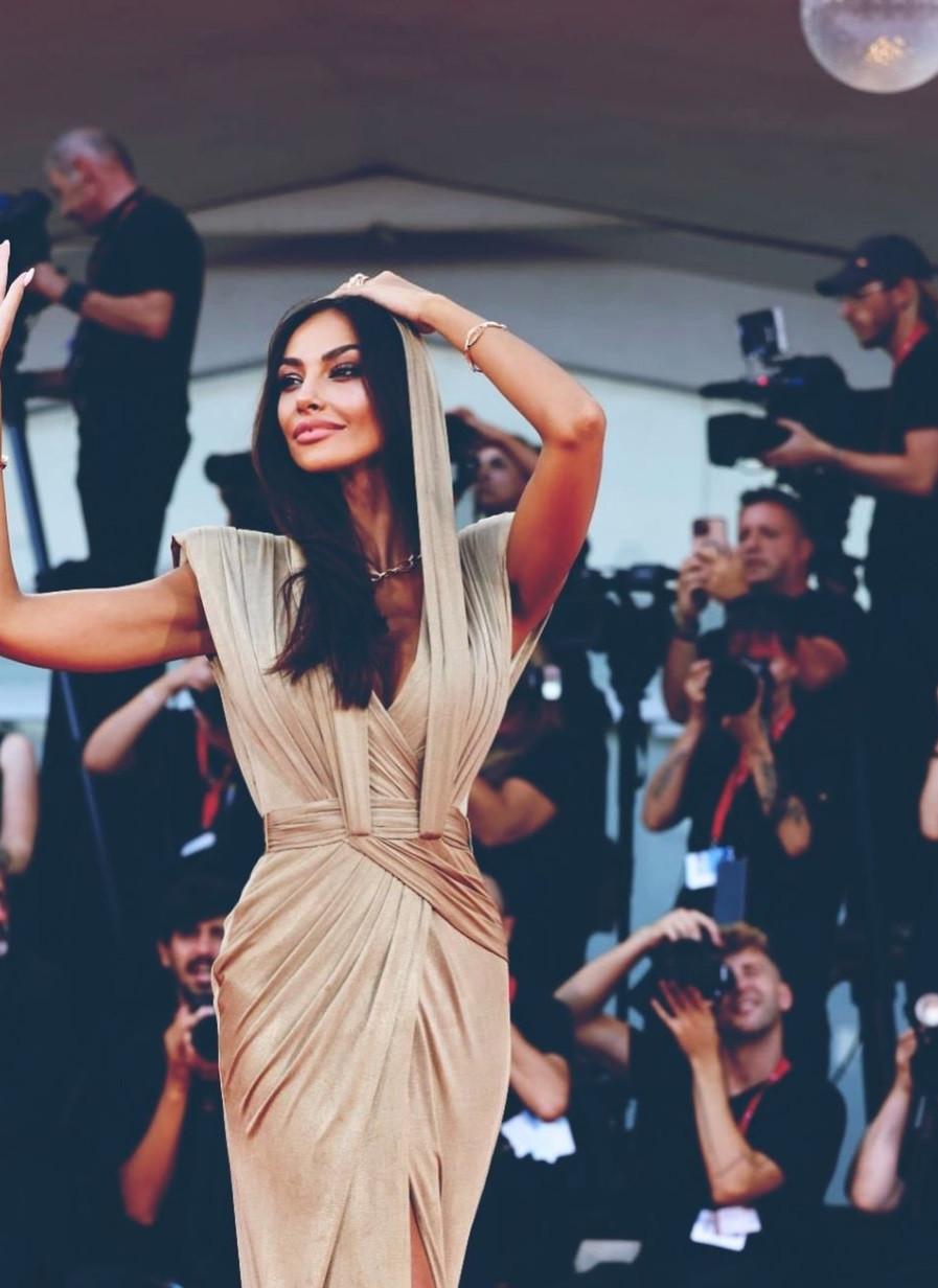 Un nou premiu pentru Mădălina Ghenea la Festivalul de Film de la Tropea, în Italia. Mesaj pentru fani 923499