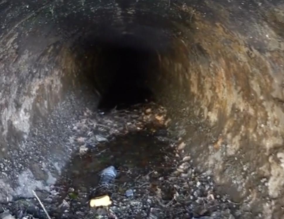 EXCLUSIV Imagini de sub planșeul de la Piața Unirii care stă să se prăbușească 923991