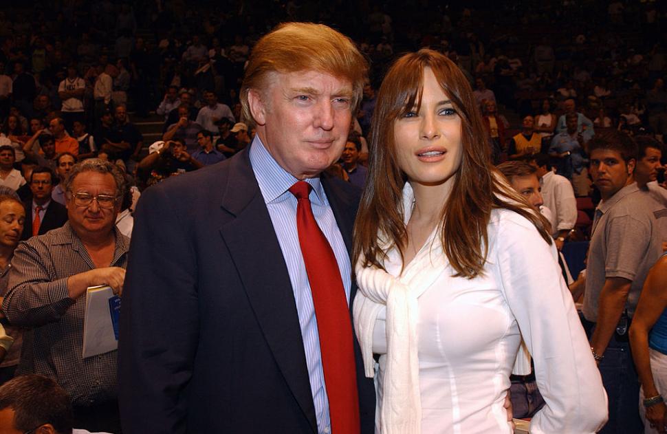 Melania Trump spune că este „mândră” de fotografiile cu ea nud: „De-a lungul istoriei artiști au venerat corpul uman” 924092