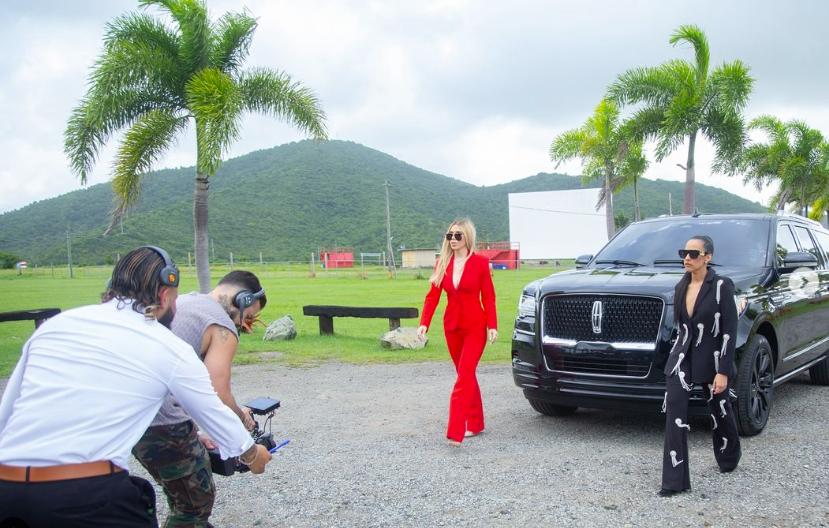 Cum a apărut soția lui Chapo la Săptămâna Modei de la Milano. Emma Coronel a făcut senzație 924975