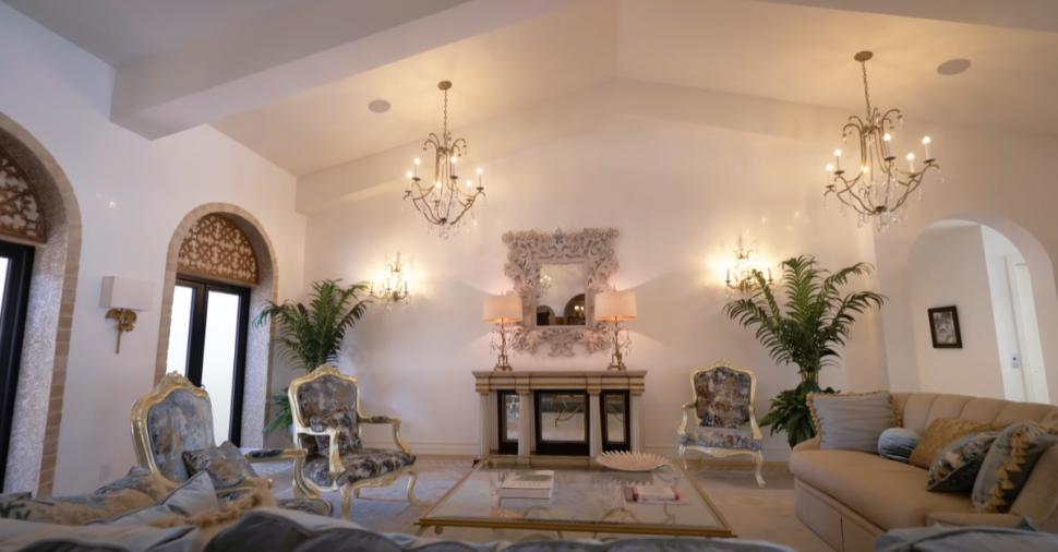 Imagini rare din "buncărul miliardarilor". Cum arată insula înconjurată de un sistem de radare construit de o companie israeliană 924800