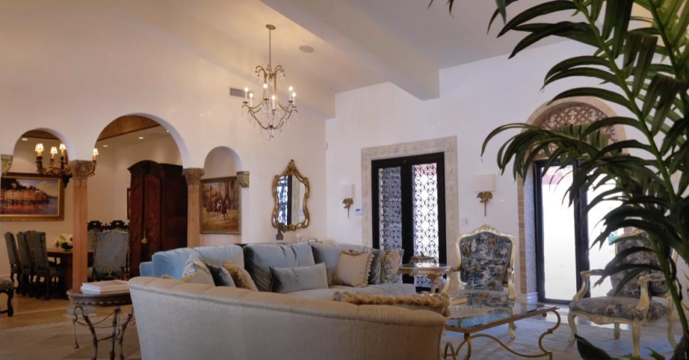 Imagini rare din "buncărul miliardarilor". Cum arată insula înconjurată de un sistem de radare construit de o companie israeliană 924801