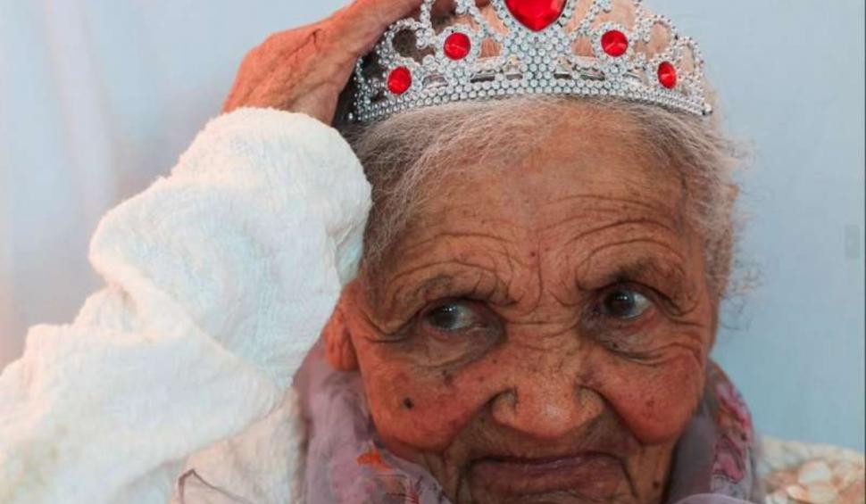 O femeie din Africa de Sud a împlinit, astăzi, 118 ani. Margaret Maritz ar putea stabili un nou record în longevitate 925772