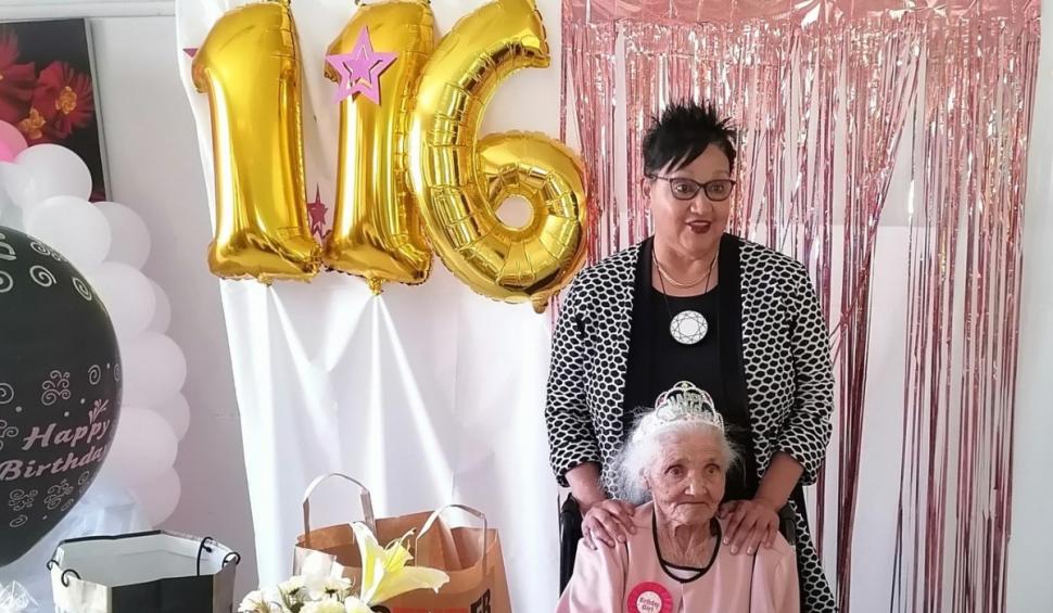 O femeie din Africa de Sud a împlinit, astăzi, 118 ani. Margaret Maritz ar putea stabili un nou record în longevitate 925779