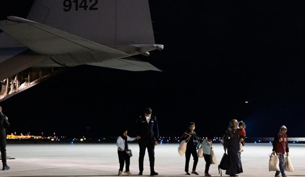 Guvernul anunţă că 8 copii şi fraţii lor, afectaţi de conflictul din Fâşia Gaza, vor fi trataţi în spitalele din România  926200